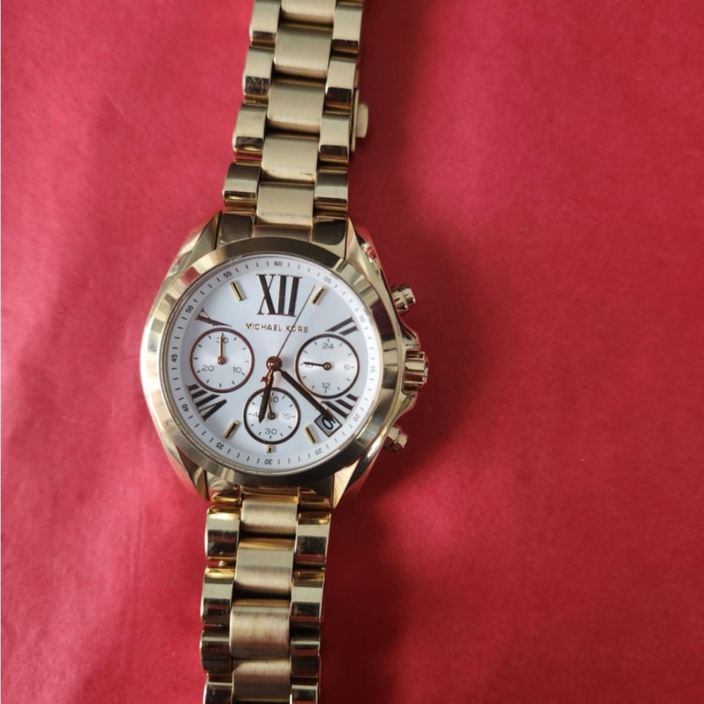 Watch.. MICHAEL KORS women’s watch.